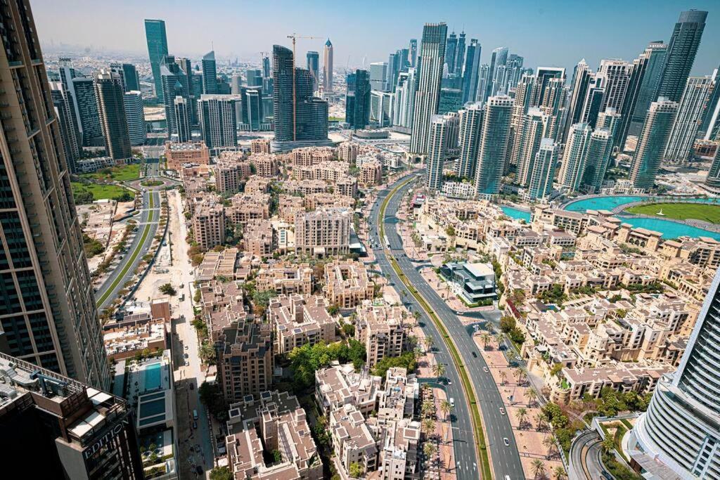 Magnificent Brand New Lux 3Br Burj & Fountain View Lägenhet Dubai Exteriör bild
